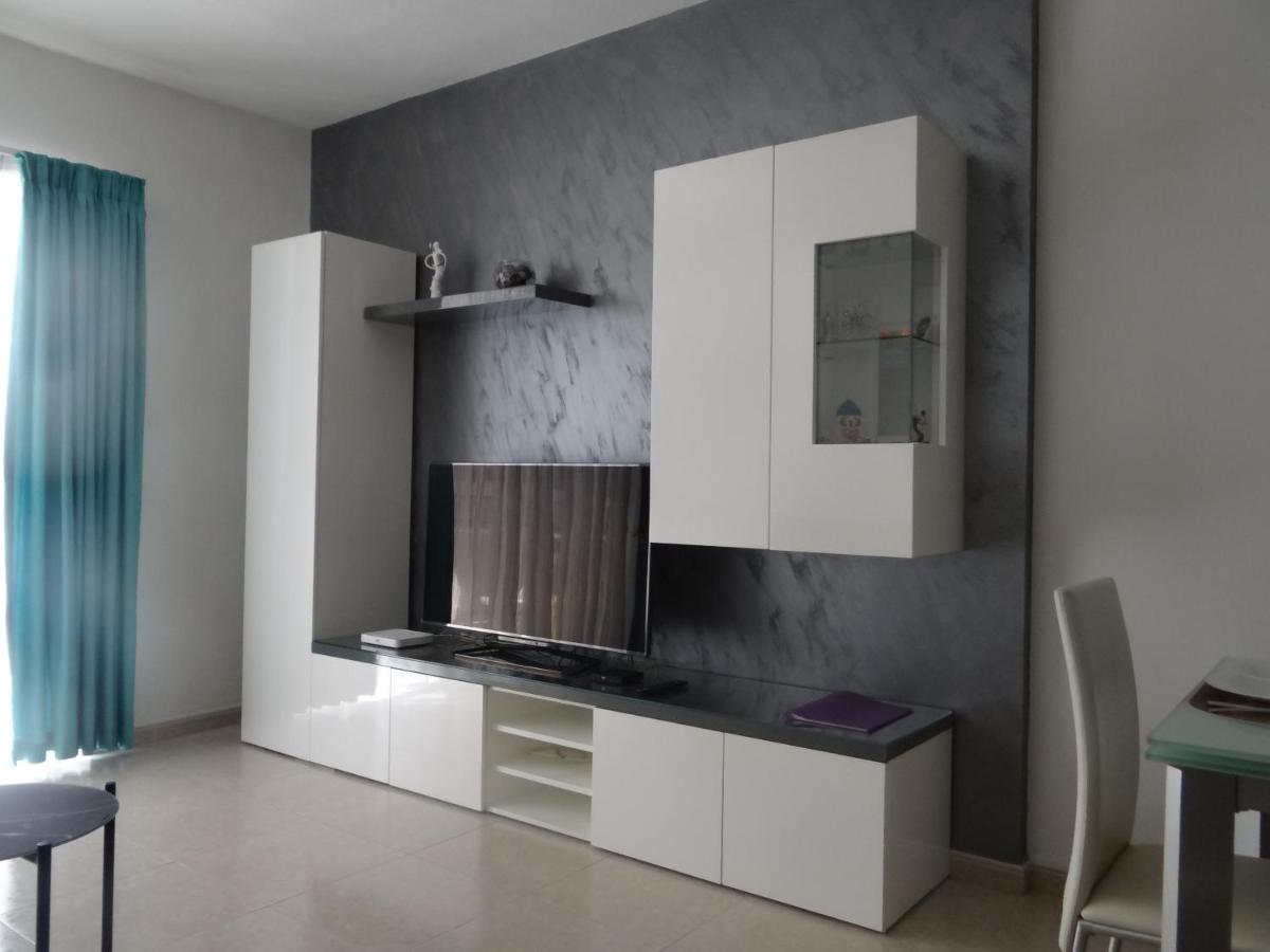 Modern Two Bedroom Sea View Apartment مارساسكالا المظهر الخارجي الصورة